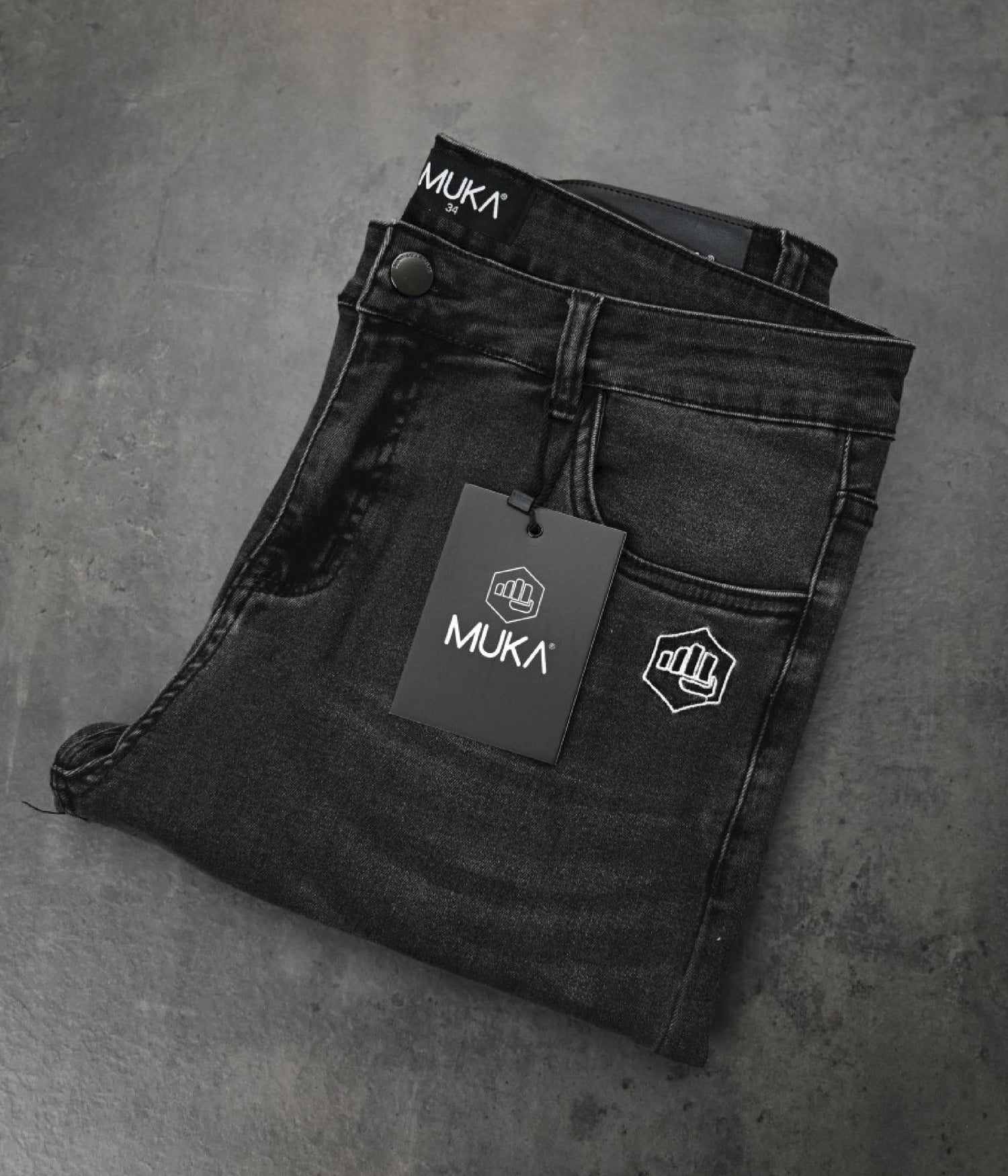 Waarom de Premium Grijze Broeken van Muka Clothing de Ultieme Garderobe Upgrade Zijn